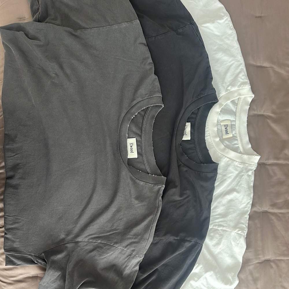 Elwood Three-Pack T-Shirts in Gray, Charcoal, and White
